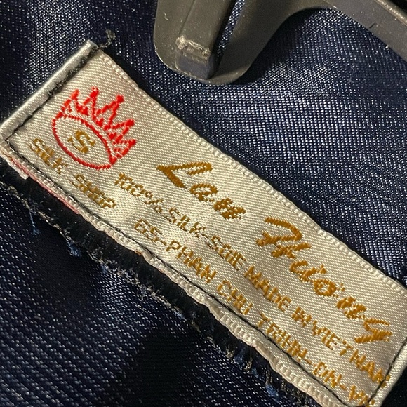 Designer embroidered silk robe made in Vietnam by Lan Huong Asian Belted pockets - Picture 8 of 9